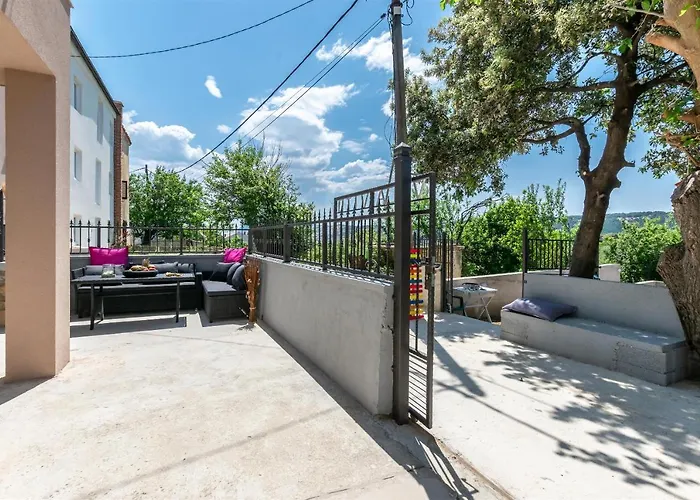 Vikendica House Vito